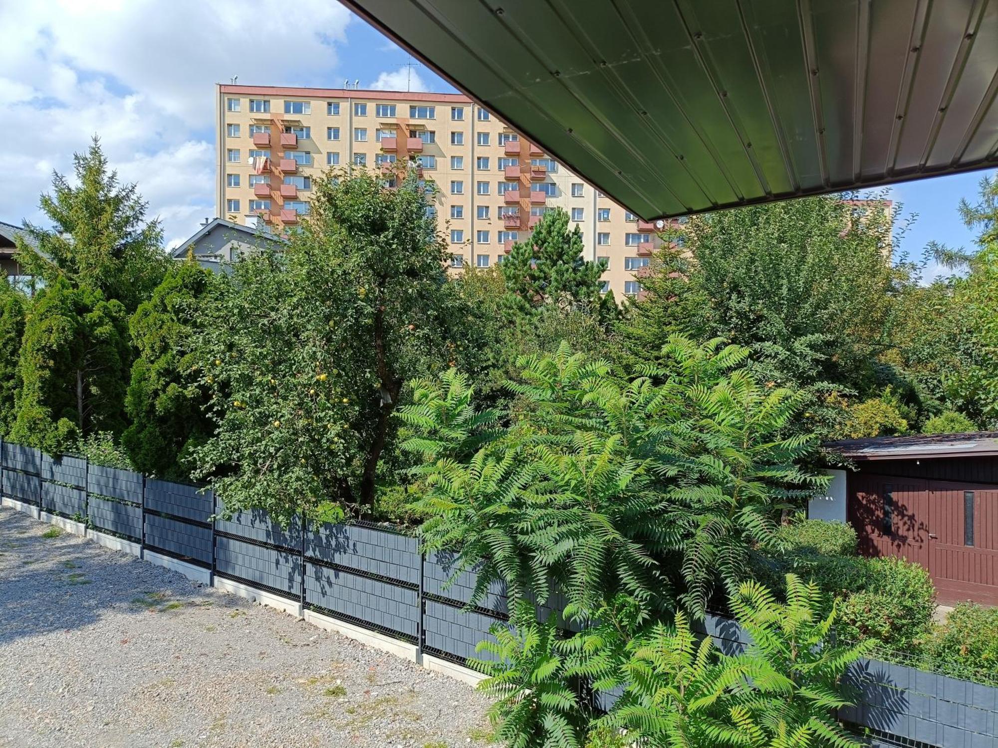 Pokoje Przytulnie Jak W Domu Cracovia Exterior foto